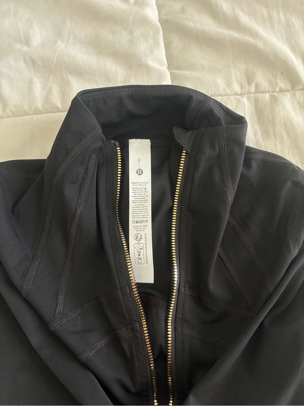 BRAND NEW Lululemon athletica Black Zip-Up Jacket with Gold Hardware - Picture 2 of 3